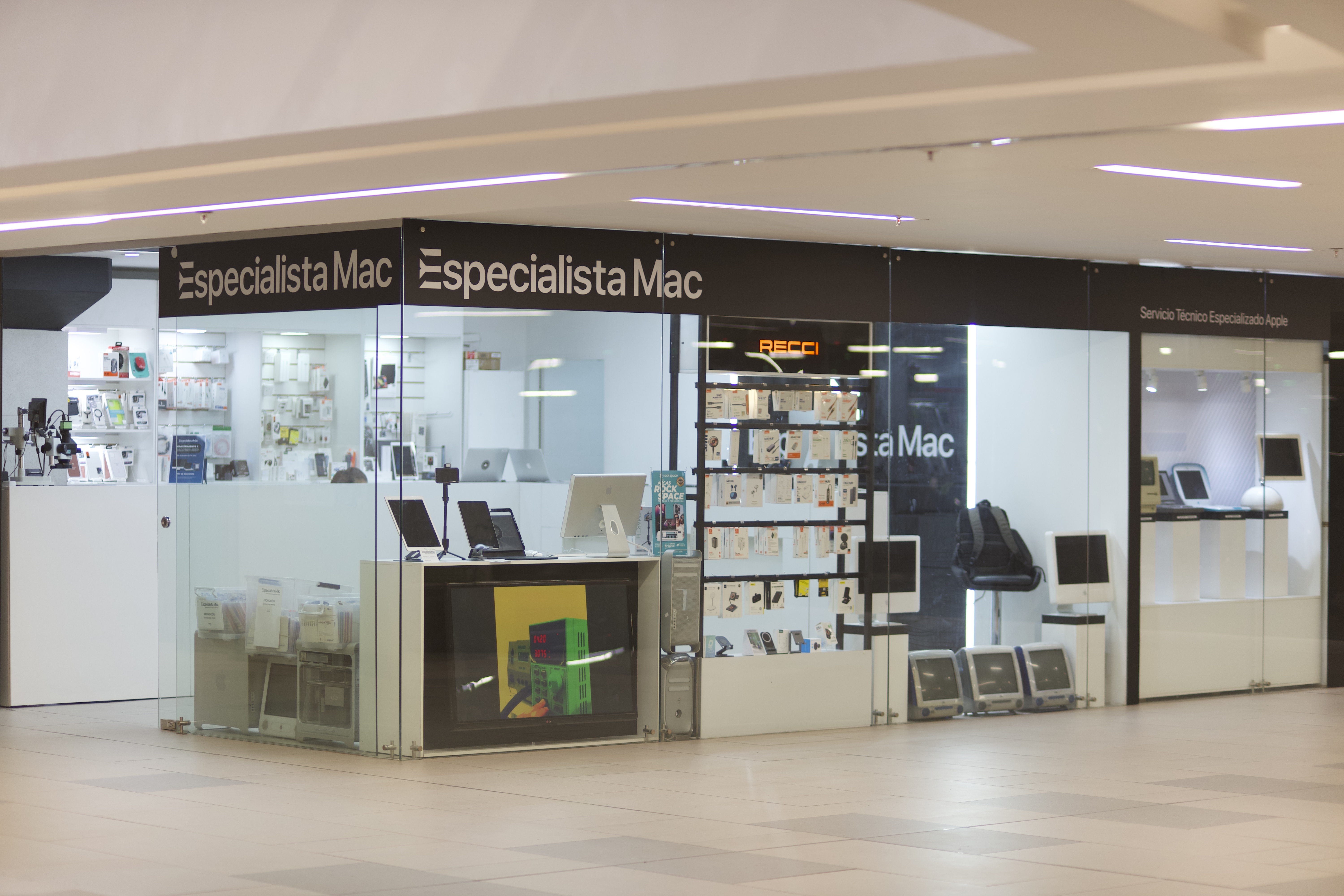 EspecialistaMac · Review del taller especializado en reparación de Mac en Quito
